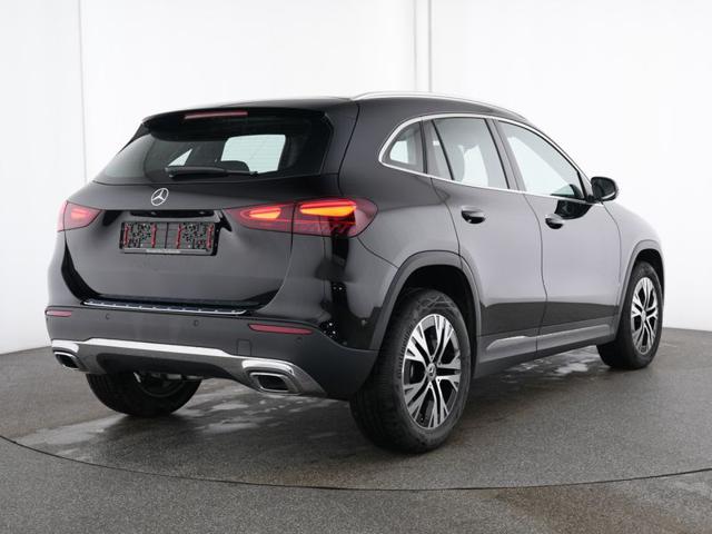 Mercedes-Benz GLA 180 Automatic Progressive Advanced - foto 4 di 4