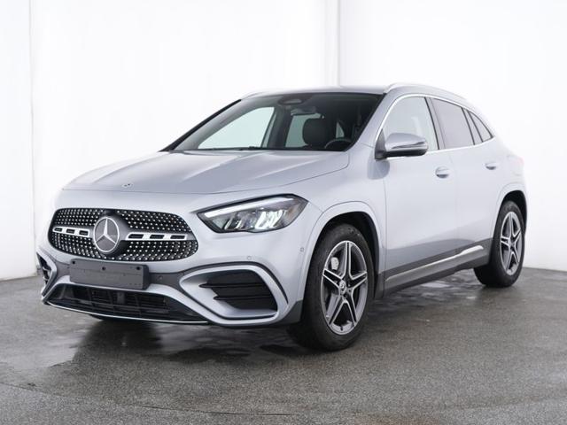 Mercedes-Benz GLA 180 Automatic AMG Line Advanced Plus, del 2025, 13.929 km, in vendita a Magenta (MI)