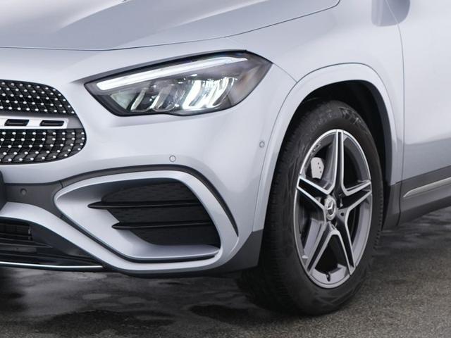 Mercedes-Benz GLA 180 Automatic AMG Line Advanced Plus - foto 2 di 4