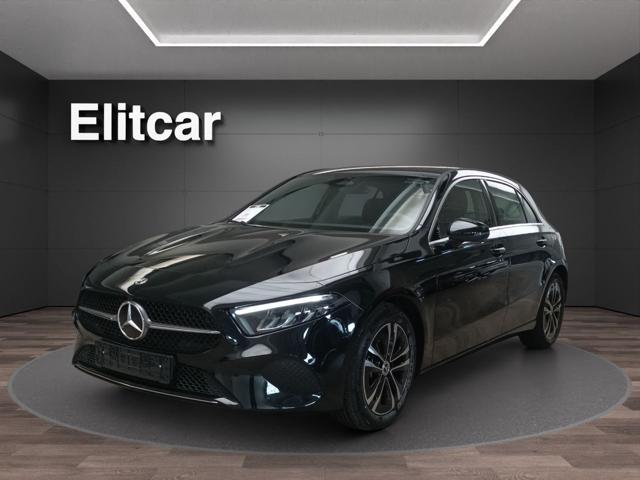 Mercedes-Benz A 180 Automatic Progressive Advanced, del 2025, 27.831 km, in vendita a Magenta (MI)