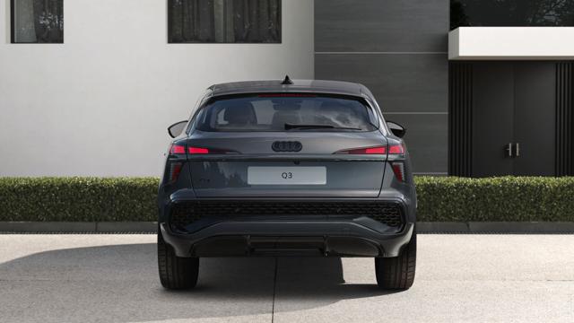 Audi Q3 Sportback 1.5 tfsi mhev S line 150cv - foto 3 di 4