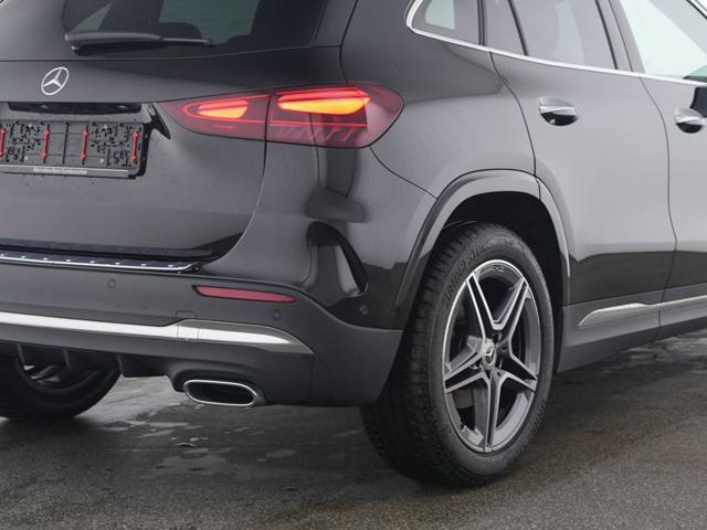 Mercedes-Benz GLA 200 Automatic AMG Line Premium Plus - foto 4 di 4