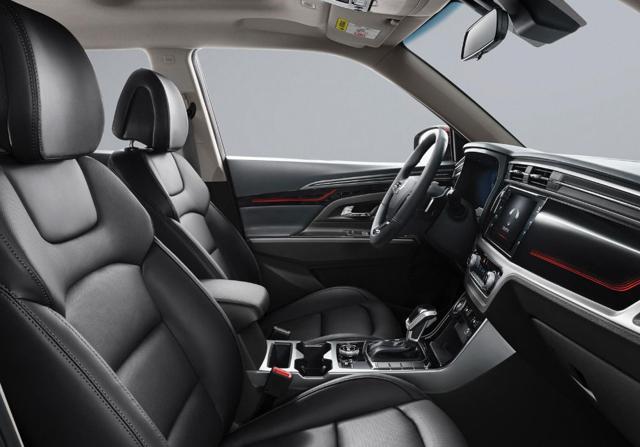 KGM Korando 1.5 GDI-Turbo 2WD Black Edition - foto 2 di 2