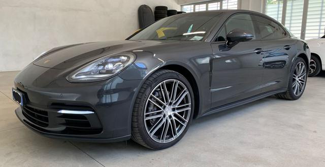 Porsche Panamera 3 - foto 2 di 4