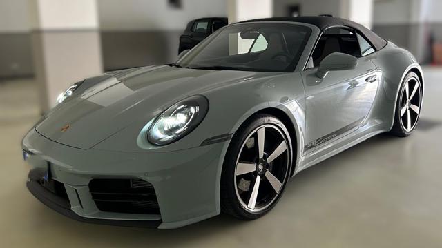 Porsche 911 Carrera Cabriolet, del 2025, 6.500 km, in vendita a Segrate (MI)