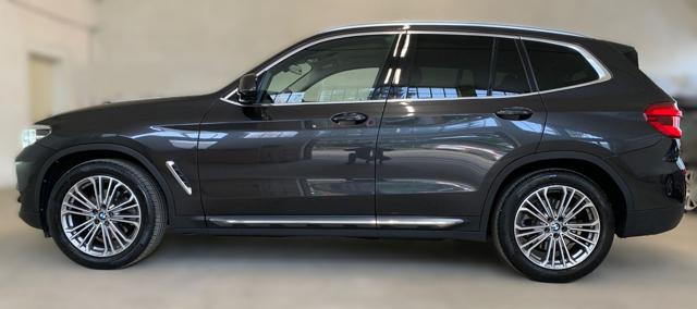 BMW X3 xDrive20d Luxury - foto 2 di 4