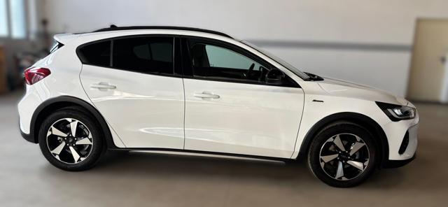 Ford Focus 1.0 EcoBoost Hybrid 125 CV 5p. Active Style - foto 2 di 4