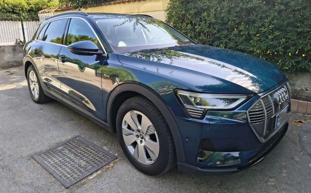 Audi e-tron 55 quattro - foto 2 di 4