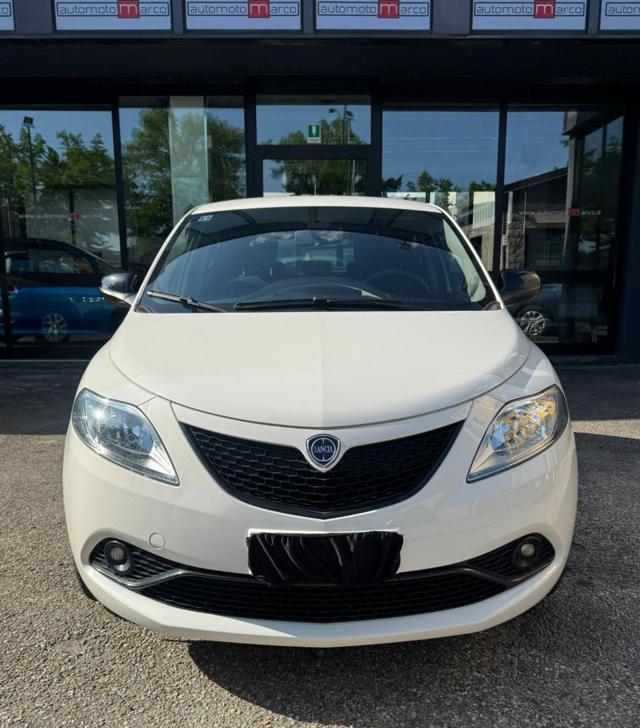 Lancia Ypsilon 1.0 FireFly GOLD *HYBRID* OTTIME CONDIZIONI! - foto 2 di 4