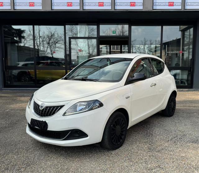 Lancia Ypsilon 1.0 FireFly SILVER *HYBRID* *IVA ESPOSTA COMPRESA* - foto 3 di 4
