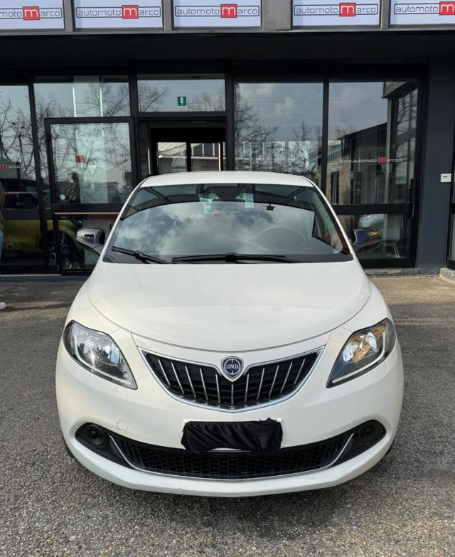 Lancia Ypsilon 1.0 FireFly SILVER *HYBRID* *IVA ESPOSTA COMPRESA* - foto 2 di 4