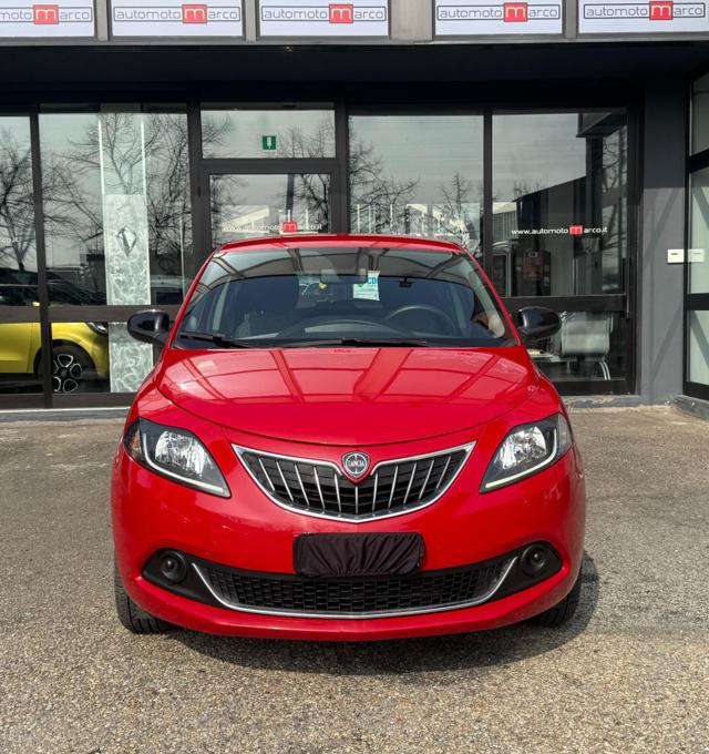 Lancia Ypsilon 1.0 FireFly SILVER MHEV *IVA ESPOSTA COMPRESA* - foto 2 di 4