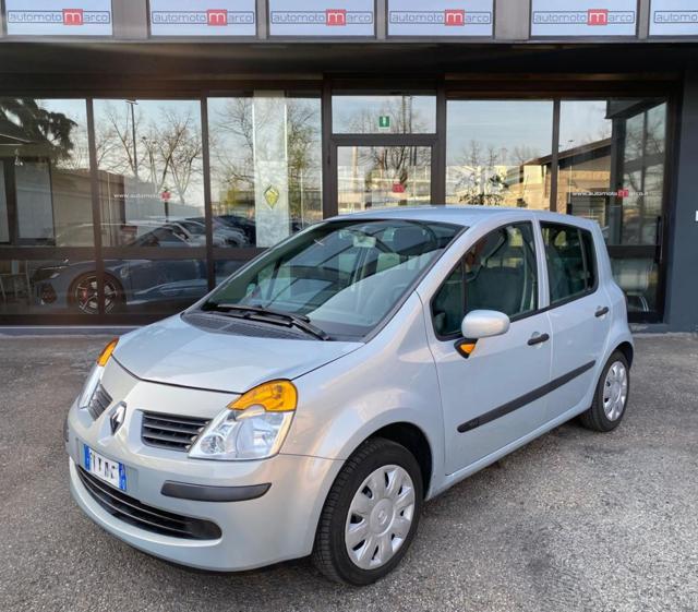 Renault Modus 1.2 16v Saint Tropez *VERSIONE SPECIALE* - foto 3 di 11