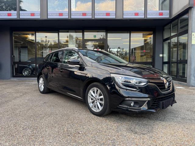 Renault Megane Sporter dCi 8V 110 CV Energy Zen, del 2017, 137.691 km, in vendita a Torino (TO)
