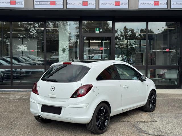 Opel Corsa 1.4 16V 3 porte Start&Stop b-color - foto 4 di 4