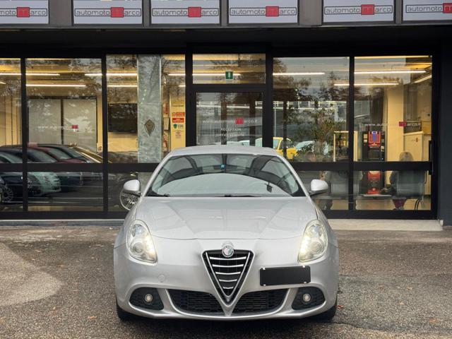 Alfa Romeo Giulietta 1.6 JTDm-2 105 CV Distinctive - foto 3 di 4