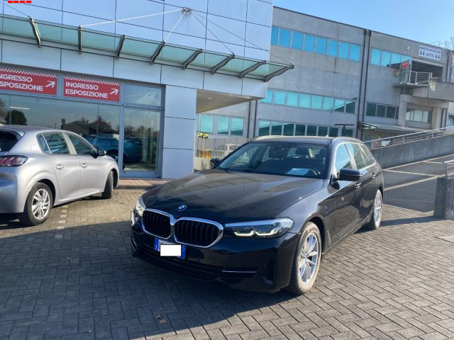 BMW 520 d 48V xDrive Touring Business usato a TREVISO