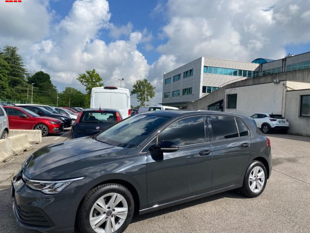 Volkswagen Golf 1.0 eTSI EVO DSG Life usato a TREVISO