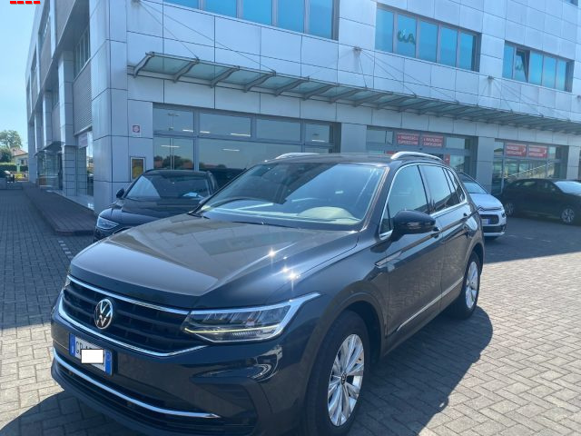 Volkswagen Tiguan 1.5 TSI 150 CV DSG ACT Life usato a TREVISO