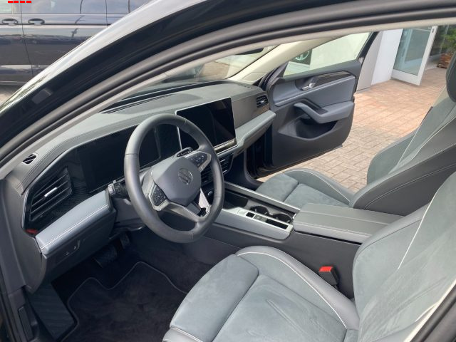 Volkswagen Passat Variant 2.0 TDI SCR EVO DSG Business - foto 2 di 4