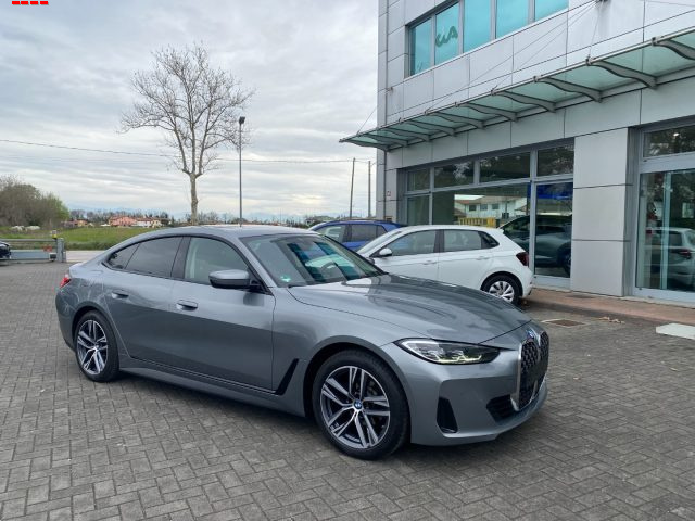 BMW 420 i avangarde - foto 2 di 4