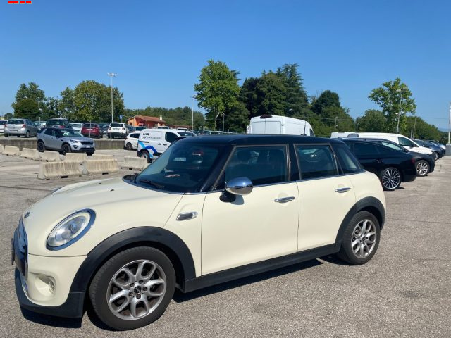 MINI Cooper D 1.5 Cooper D Business 5 porte x commercianti usato a TREVISO