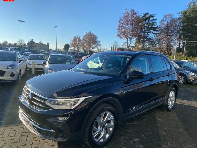 Volkswagen Tiguan 1.5 TSI 150 CV ACT active - foto 3 di 4