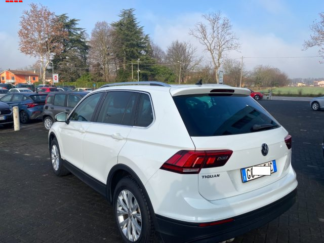 Volkswagen Tiguan 2.0 TDI SCR DSG Business BlueMotion Technology - foto 3 di 4