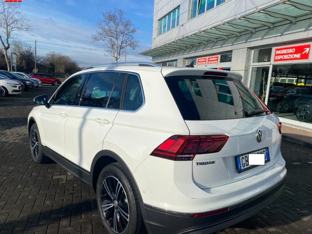 Volkswagen Tiguan 2.0 TDI SCR DSG HIGLINE BlueMotion Technology - foto 3 di 4