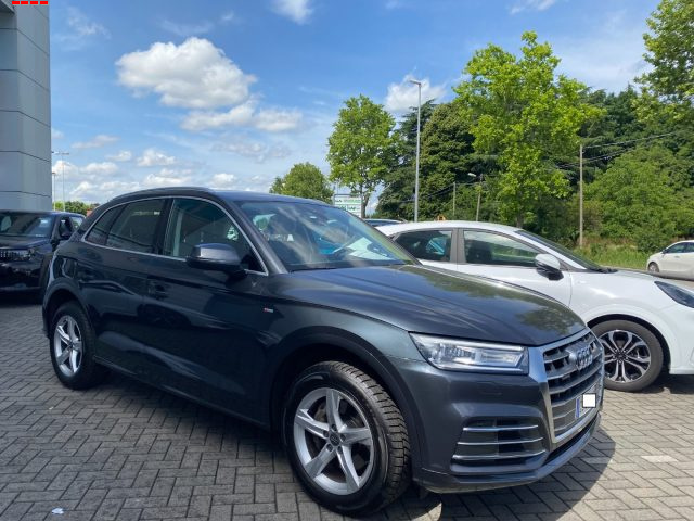 Audi Q5 40 TDI quattro s tronic Business Sport s line - foto 3 di 4