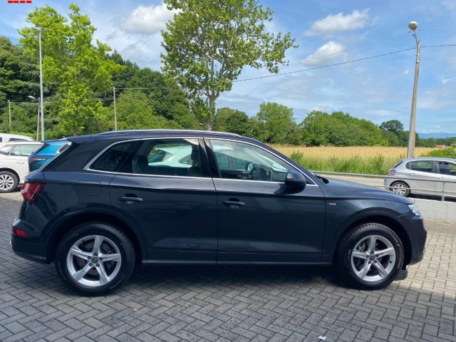 Audi Q5 40 TDI quattro s tronic Business Sport s line - foto 4 di 4