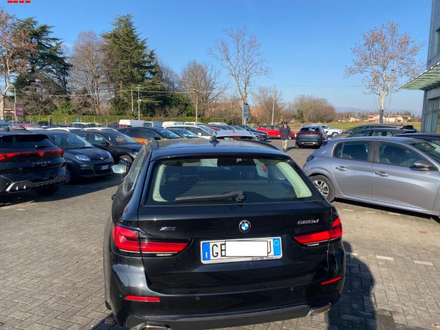 BMW 520 d 48V xDrive Touring Business - foto 4 di 4