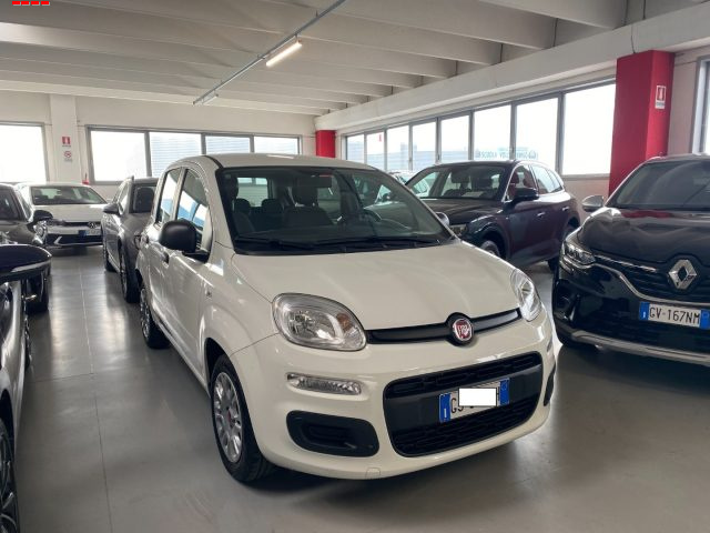 Fiat Panda 1.0 FireFly S&S Hybrid - foto 2 di 4