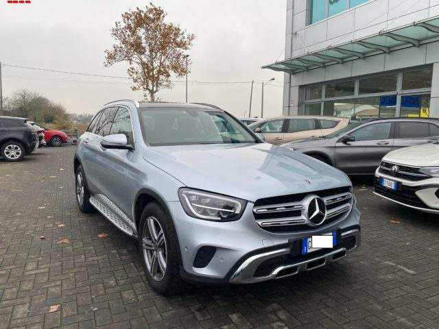 Mercedes-Benz GLC 220 d 4Matic Sport - foto 3 di 4