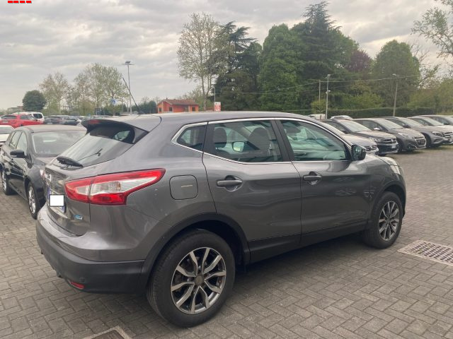 Nissan Qashqai 1.5 dCi Business - foto 2 di 4