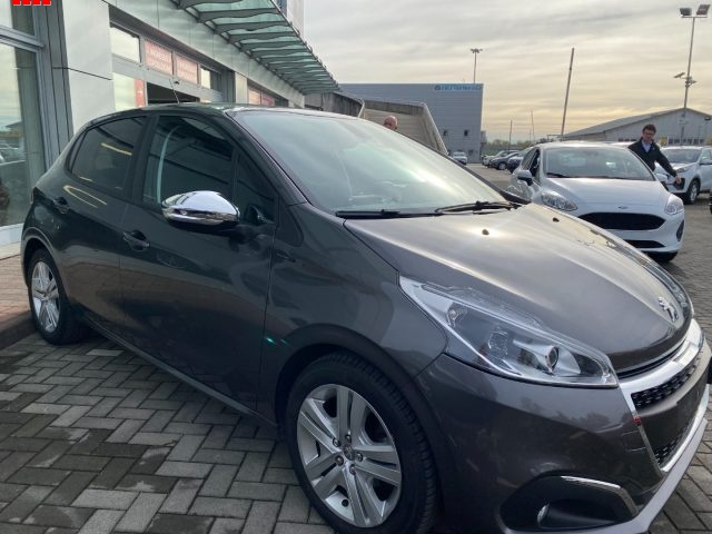 Peugeot 208 PureTech 82 Stop&Start 5 porte Signature - foto 4 di 4