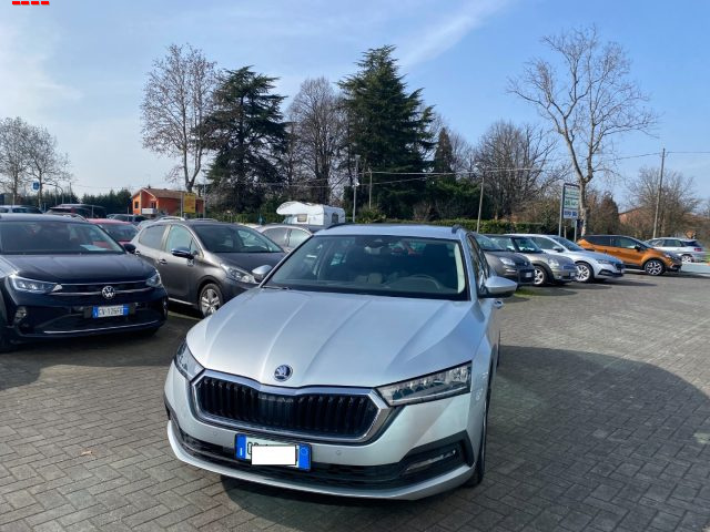 Skoda Octavia 2.0 TDI EVO SCR DSG Wagon Ambition - foto 3 di 4