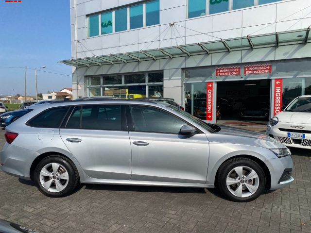 Skoda Octavia 2.0 TDI EVO SCR DSG Wagon Ambition - foto 4 di 4
