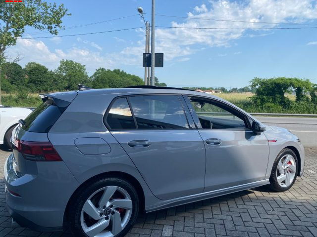 Volkswagen Golf 2.0 TSI DSG GTI - foto 4 di 4