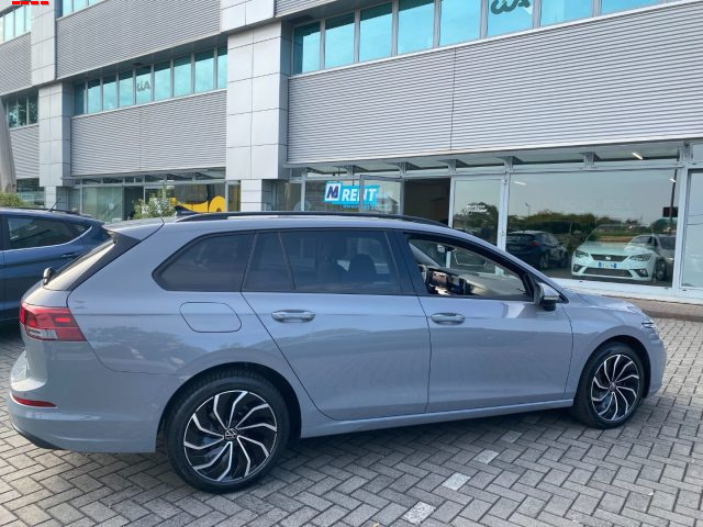 Volkswagen Golf Variant 2.0 TDI SCR DSG Life - foto 4 di 4