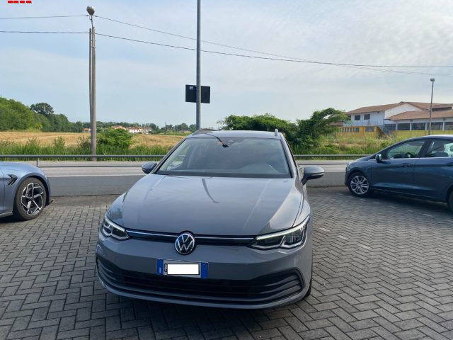 Volkswagen Golf Variant 2.0 TDI SCR DSG Life - foto 2 di 4