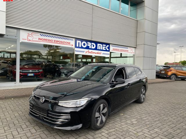 Volkswagen Passat 2.0 TDI 150 CV SCR DSG ELEGANZE usato a TREVISO