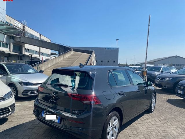 Volkswagen Golf 1.5 eTSI 130 CV EVO ACT DSG Life - foto 2 di 4