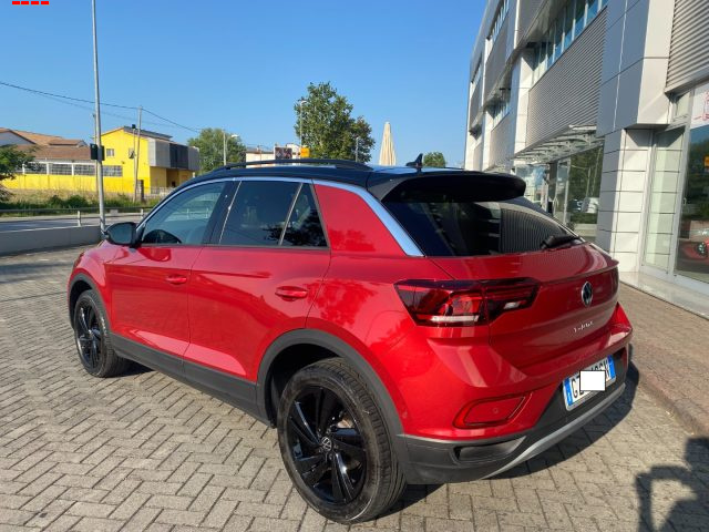 Volkswagen T-Roc 1.5 TSI ACT DSG Life - foto 3 di 4