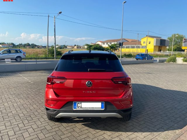Volkswagen T-Roc 1.5 TSI ACT DSG Life - foto 4 di 4