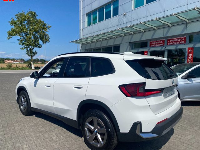 BMW X1 sDrive 18d avangarde - foto 4 di 4