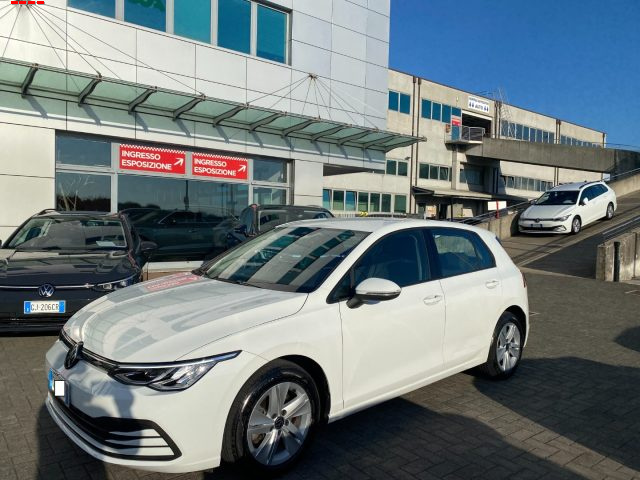 Volkswagen Golf 1.0 eTSI EVO DSG Life x commercianti - foto 3 di 4
