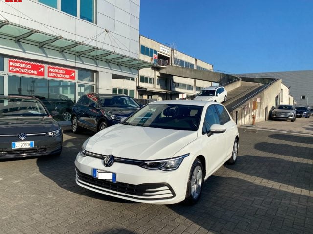 Volkswagen Golf 1.0 eTSI EVO DSG Life x commercianti - foto 2 di 4