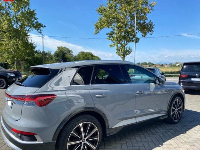 Audi Q4 e-tron Q4 45 e-tron Business s line - foto 4 di 4