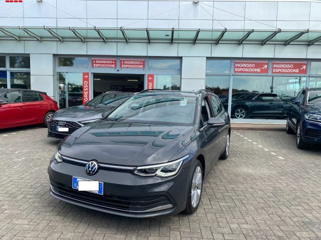 Volkswagen Golf Variant 2.0 TDI 150 CV DSG SCR Style - foto 2 di 4